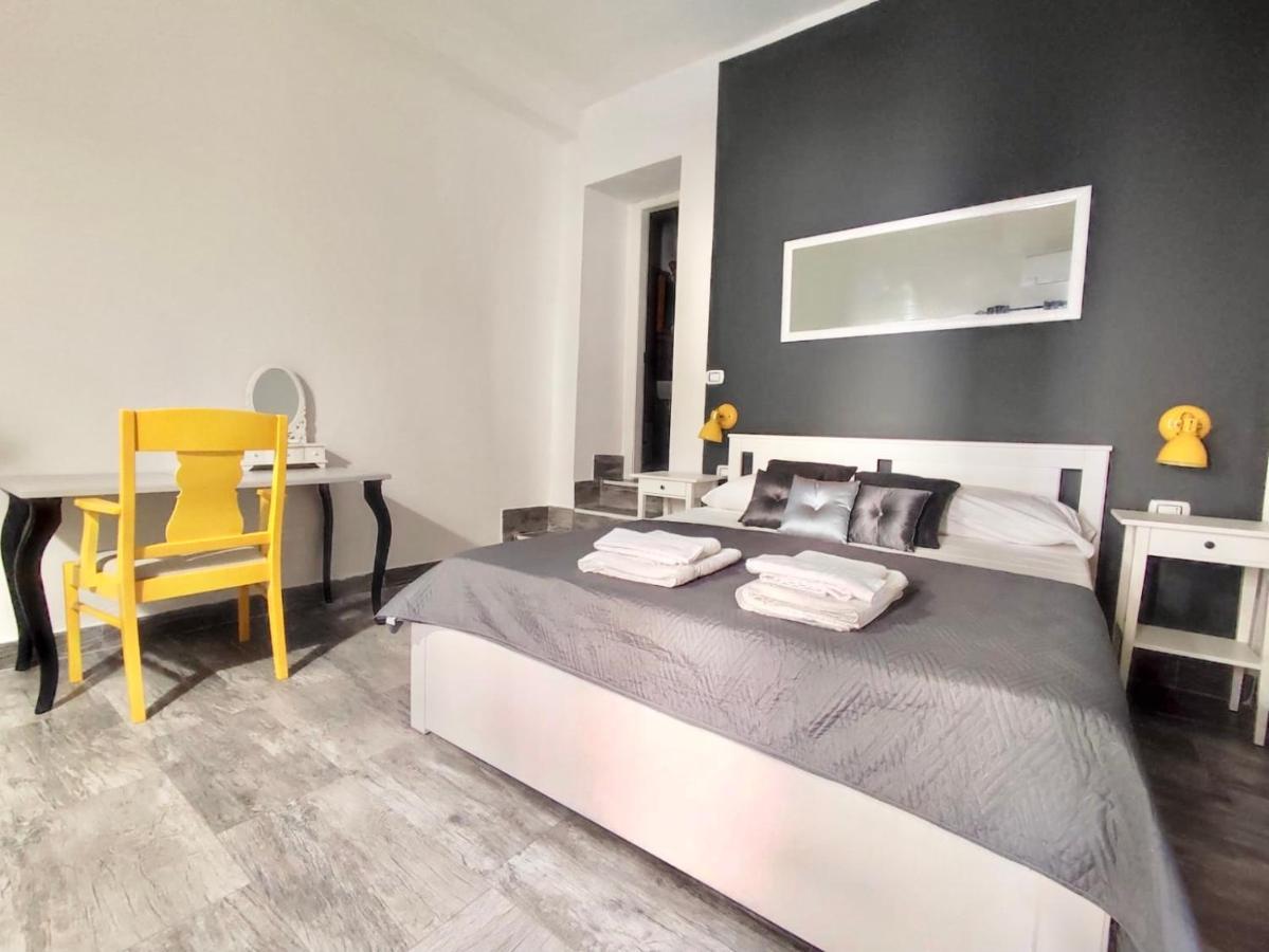 Domus Rubra Appartement Castelsardo Buitenkant foto
