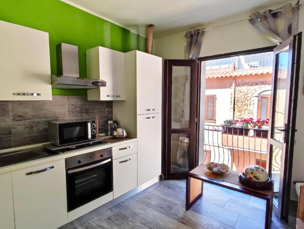 Domus Rubra Appartement Castelsardo Buitenkant foto