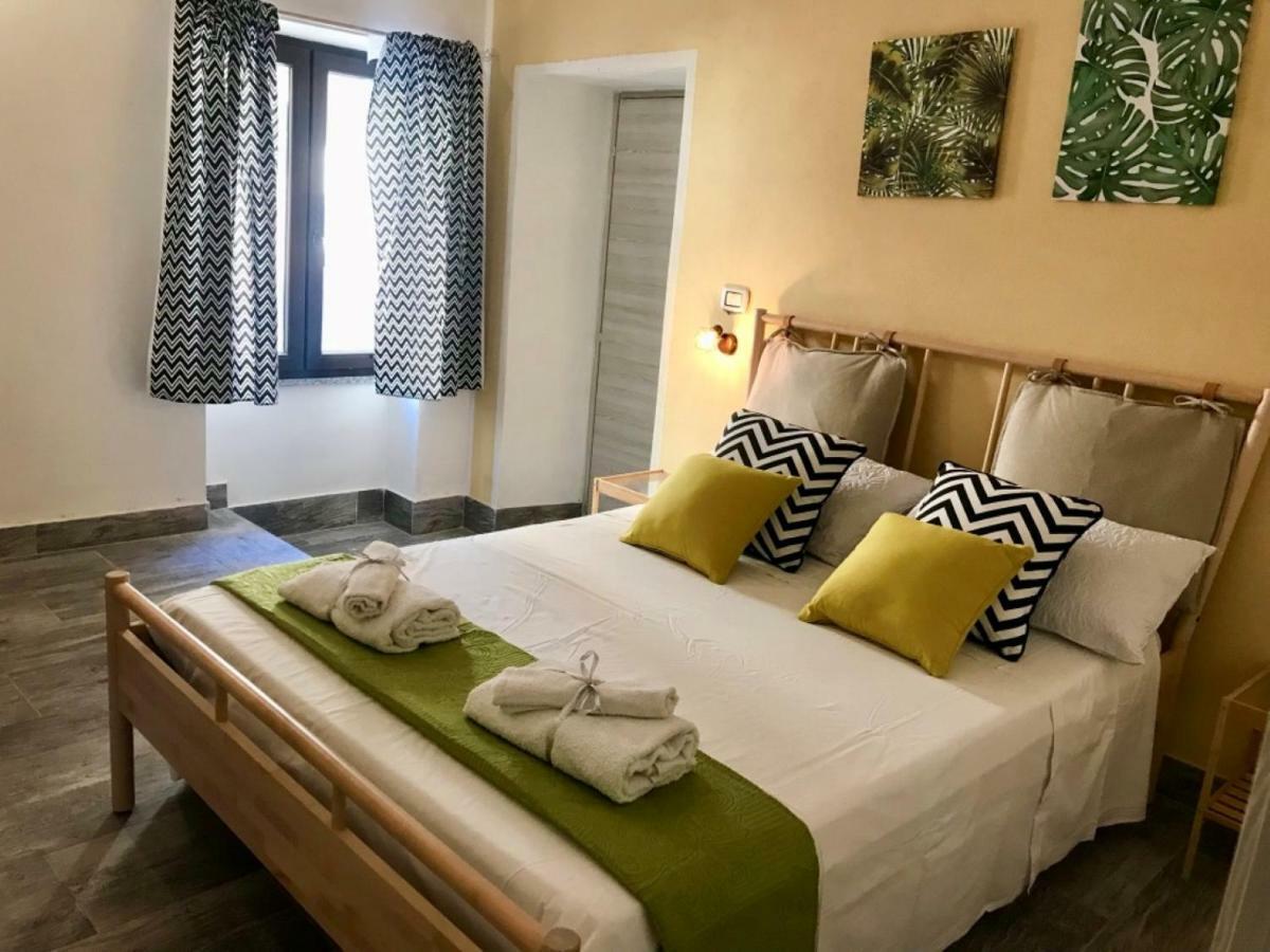 Domus Rubra Appartement Castelsardo Buitenkant foto